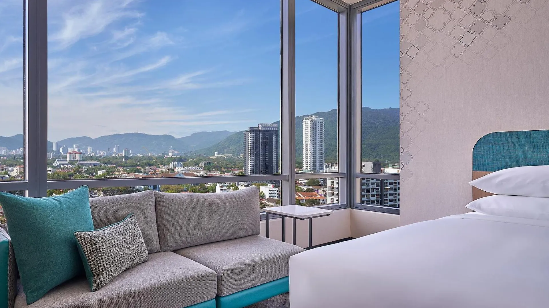 Marriott Executive Apartments Penang Τζωρτζ Τάουν 5*,  Μαλαισία